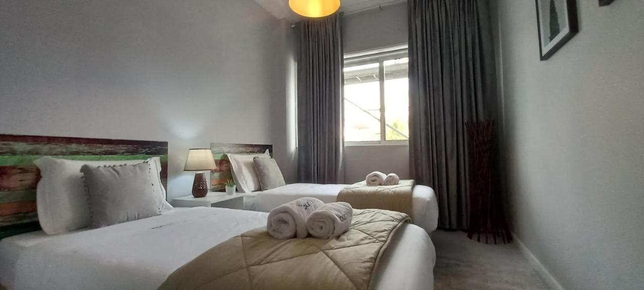 Oporto Guest House Terrace Bagian luar foto