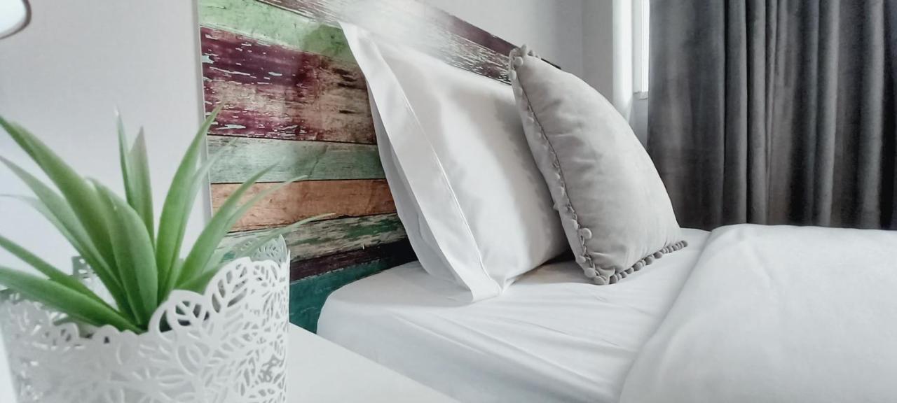 Oporto Guest House Terrace Bagian luar foto